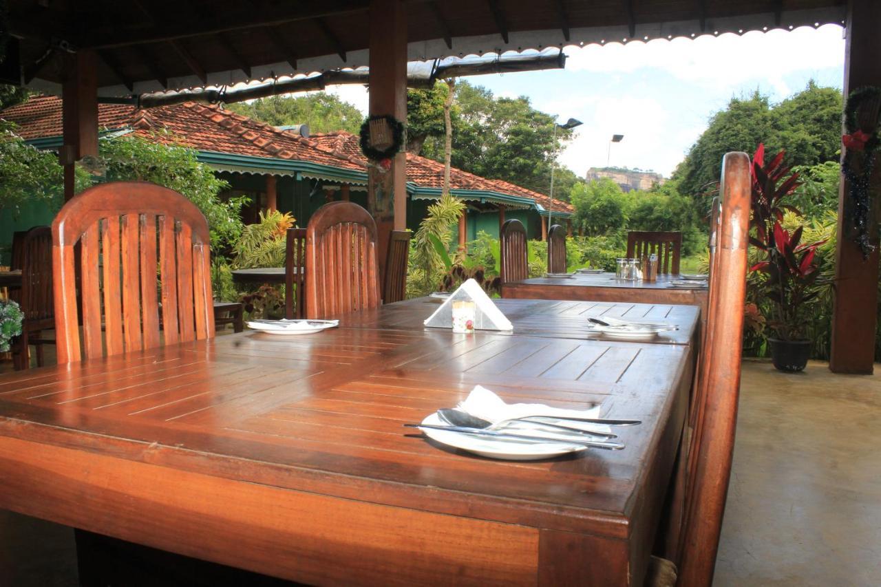 Sigiriya Melrose Villas Εξωτερικό φωτογραφία